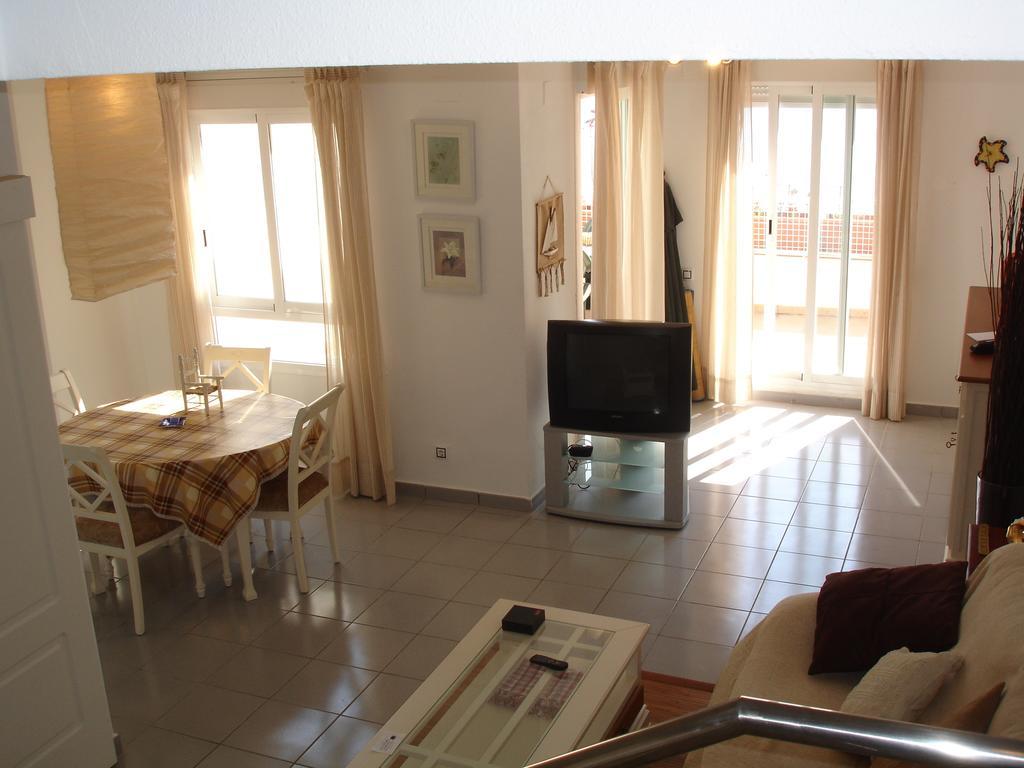 Villamarina Apartments - Zand Properties Benidorm Rum bild